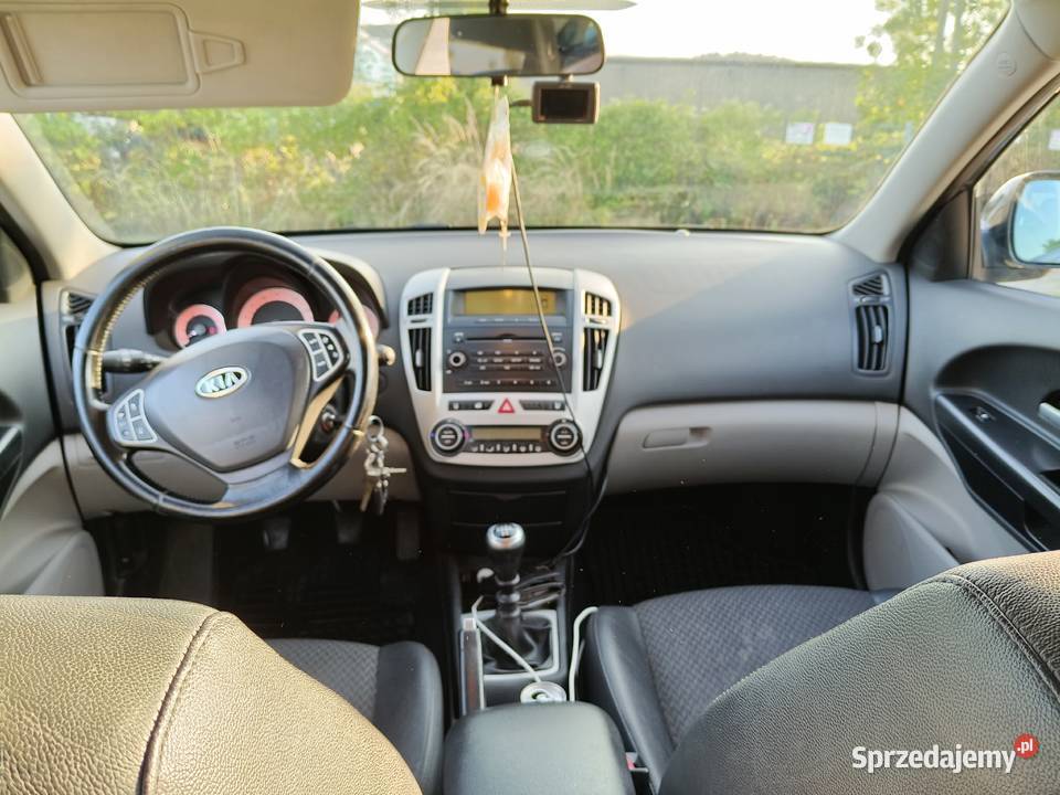 Kia ceed 2009kombi opony zimowe dolnośląskie Sobótka
