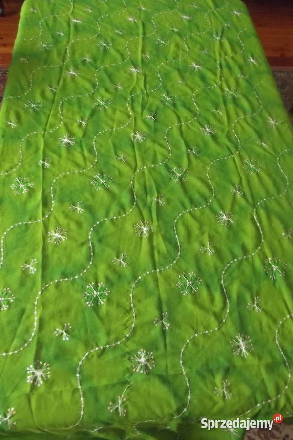 Zielona żorżeta haftowana cekiny 102240 śląskie Piekary Śląskie sprzedam