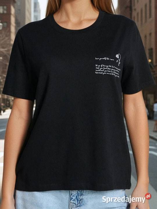 czarny tshirt z nadrukiem Sinsay Odzież damska Olkusz