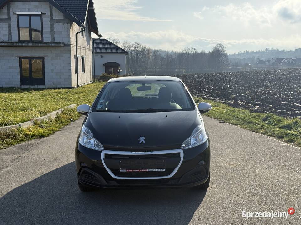 Peugeot 208 10 50 kW 2015 niski przebieg 35 000 podkarpackie Krosno