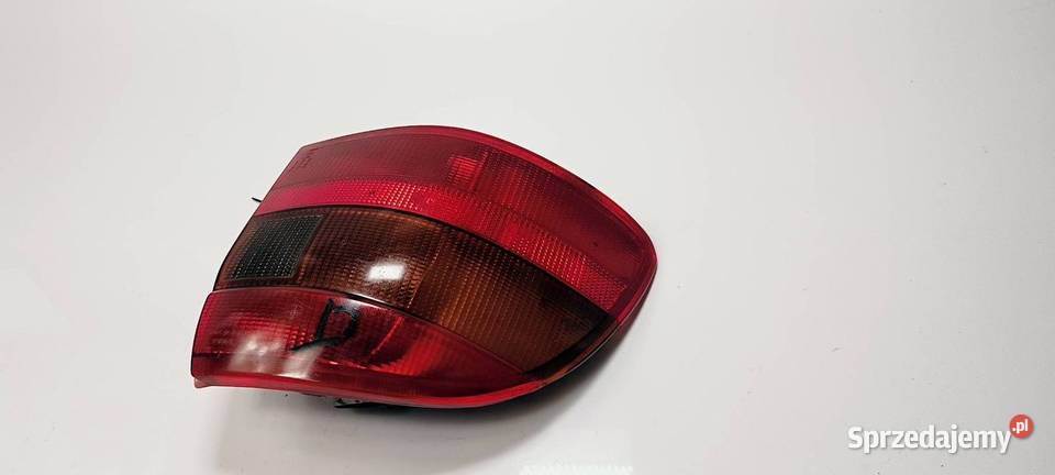 LAMPA LEWA TYŁ OPEL ASTRA F Pozostałe kujawsko-pomorskie Lipno