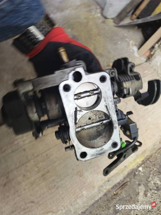 Przepustnica audi 28 v6 aah Legnica