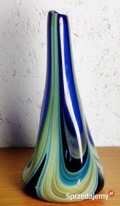 Pogięty wazonik Radłów