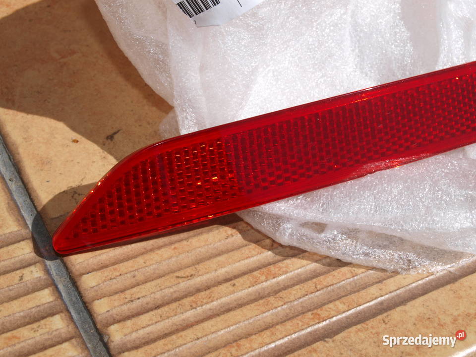 BMW 3 F30 Kombi lampa odblask lewa w zderzak tył sprzedam