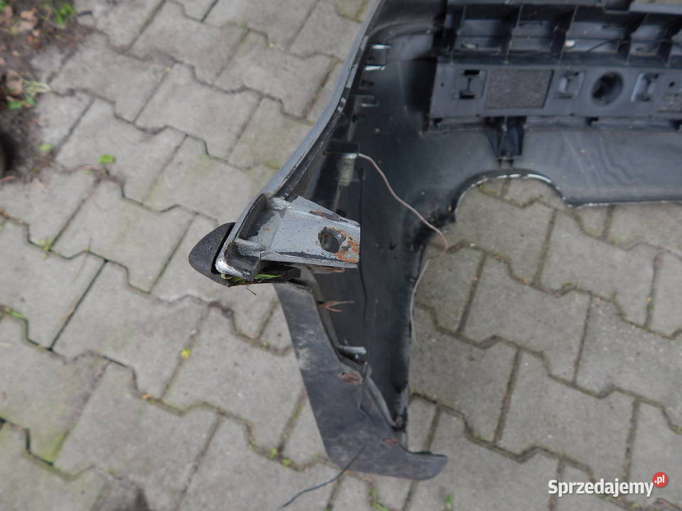 ZDERZAK TYLNY TYŁ VOLVO V40 KOMBI PDC Zderzaki Warszawa