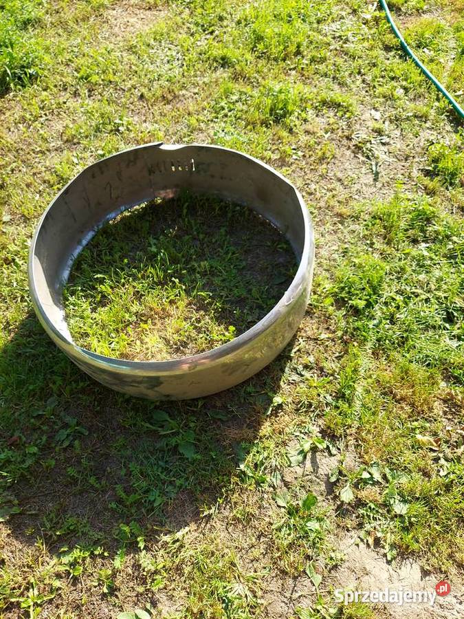 Obudowa koła zapasowego Nowa Słupia