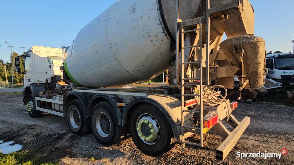 MercedesBenz AROCS 3240 8X4 PUTZMEISTER diesel