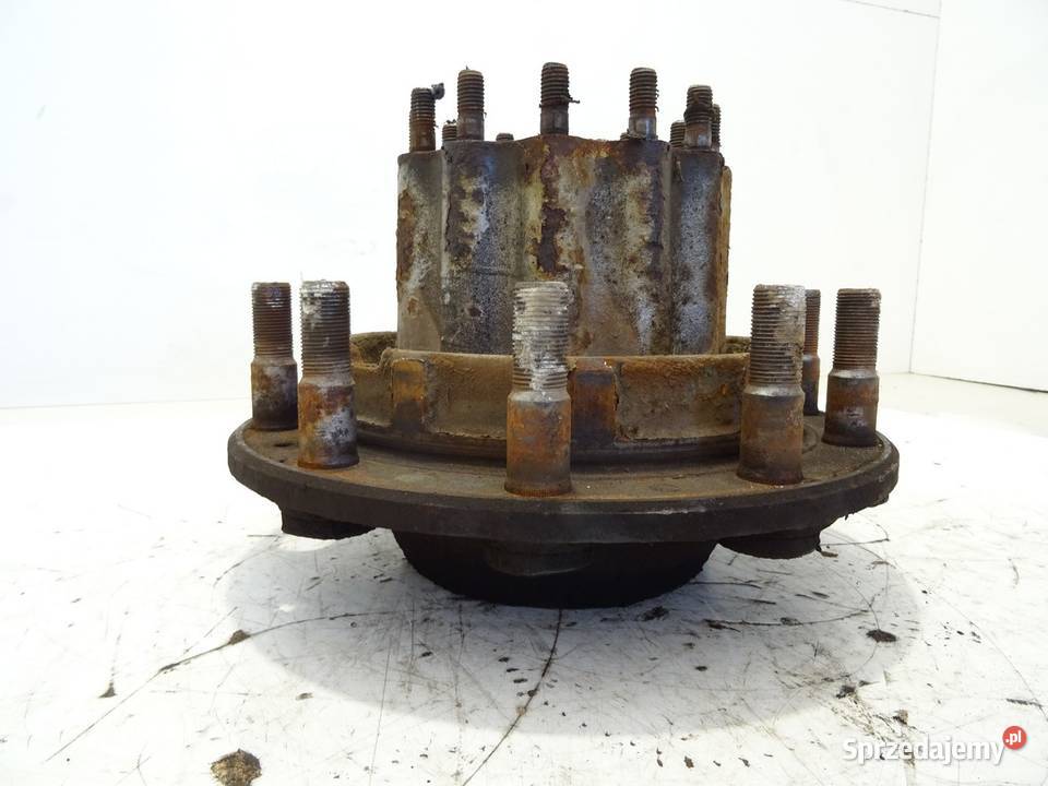 PIASTA TYŁ PRAWA VOLVO FL7 Van minibus 8599 ciężarowe Piasty i łożyska kół