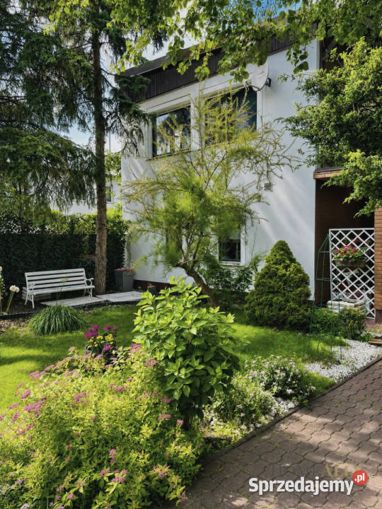 sprzedaży domu wolnostojącego 24597m2 Warszawa