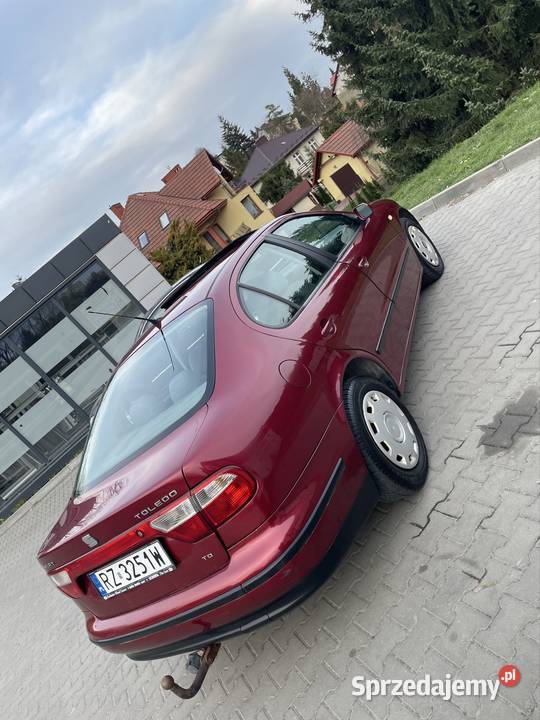 Seat Toledo 2000 19 TDI bordowy Przemyśl