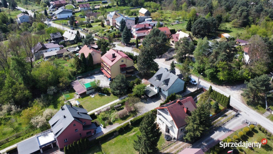 sprzedaży domu wolnostojącego 220m2 Kielce sprzedam