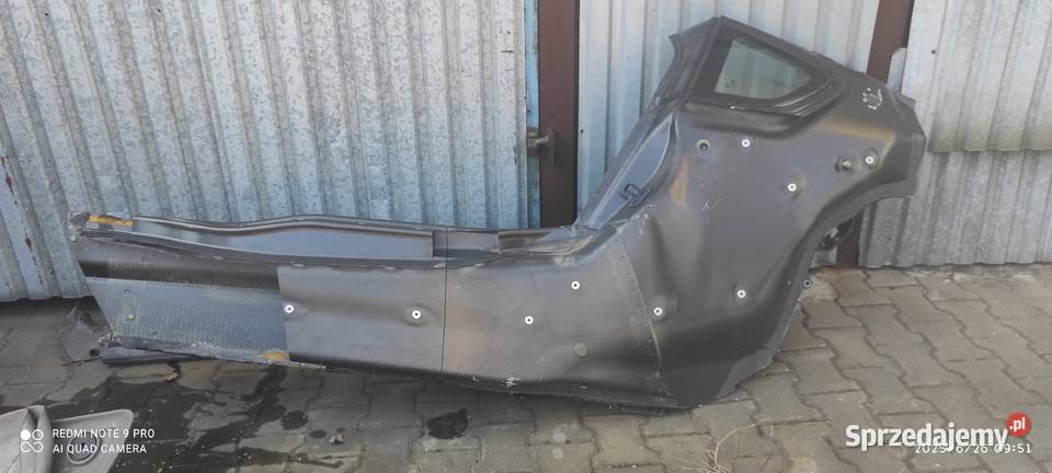 ćwiartka tylna prawa BMW i8 śląskie Częstochowa