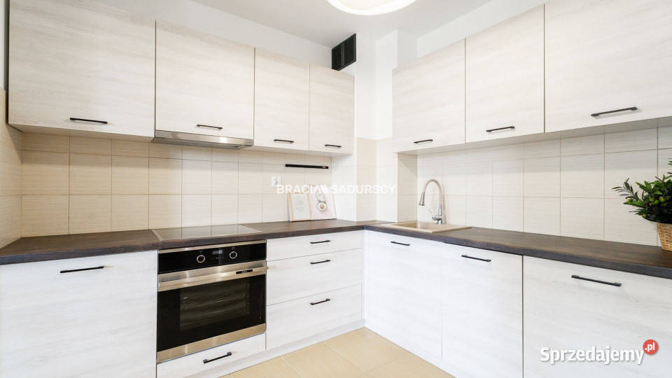 Sprzedaż mieszkania Kraków 4619m2 2 pokoje