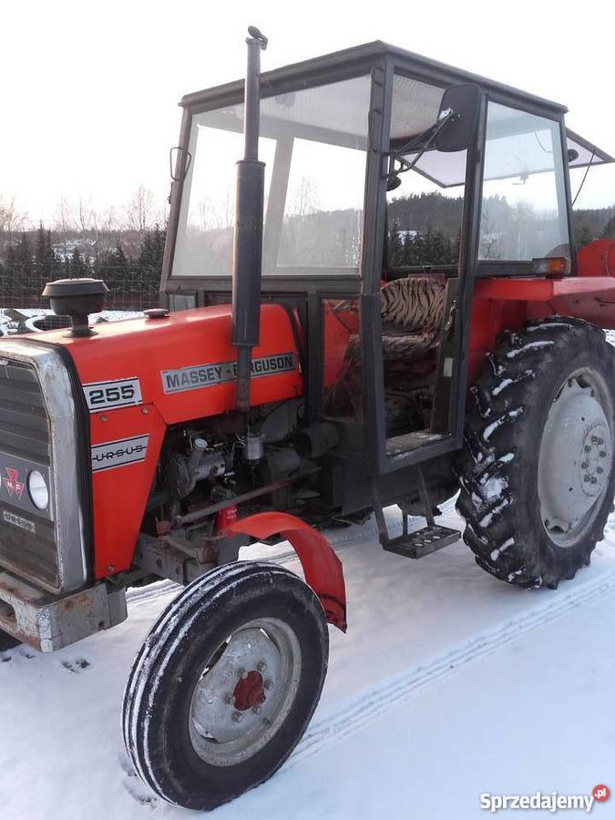 Massey Ferguson 255