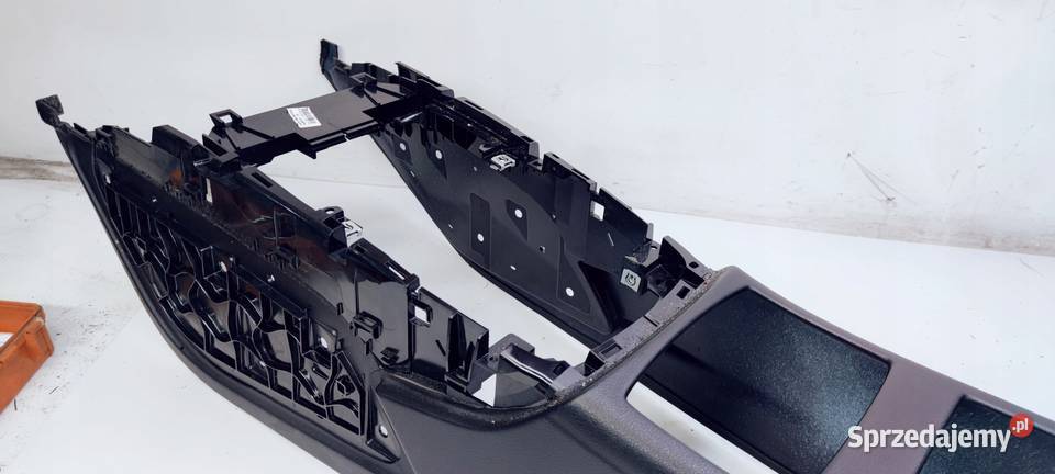 TUNEL ŚRODKOWY AUDI A6 C7 A7 4G0863244B osobowe Przystajń