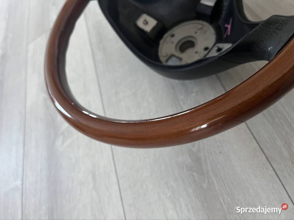 Kierownica drewniana Vw passat b5 golf 4 bora Passat Andrychów sprzedam