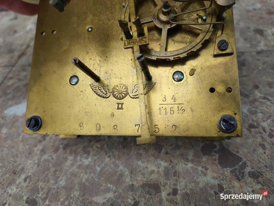786 Mechanizm starego zegara ściennego Kienzle Tczew