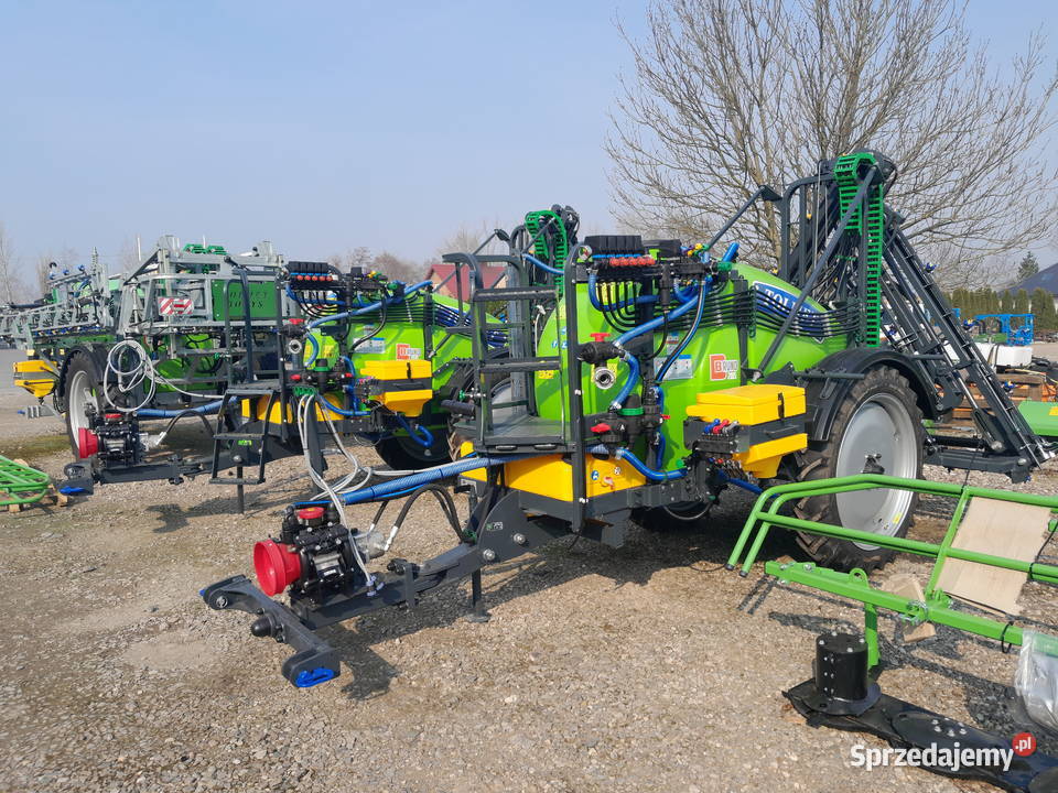 Opryskiwacz zaczepiany Bruno X 2000 l 15 m Dąbie