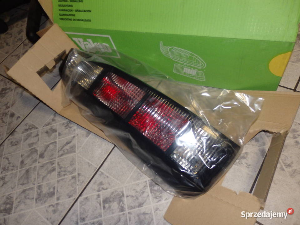 Nowa Lampa tył Opel Meriva a GSi Lampy dymiona Jasienica sprzedam