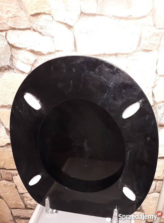 Czarna deska sedesowa