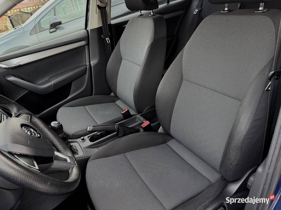 Skoda Octavia 12 TSi stan Warszawa