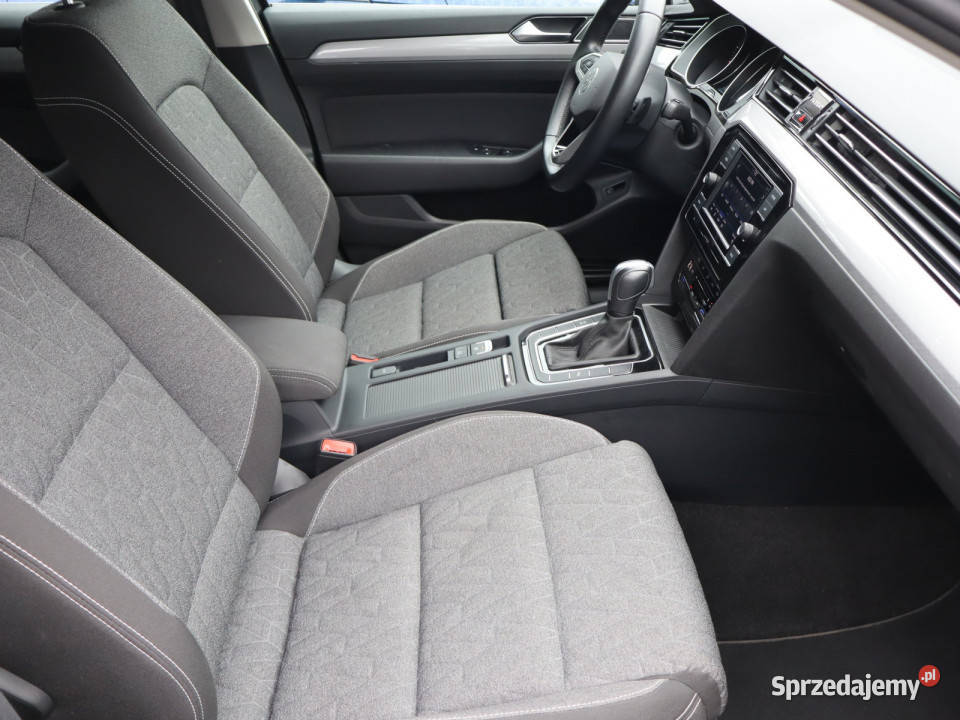 VW Passat 15 TSI szary sprzedam