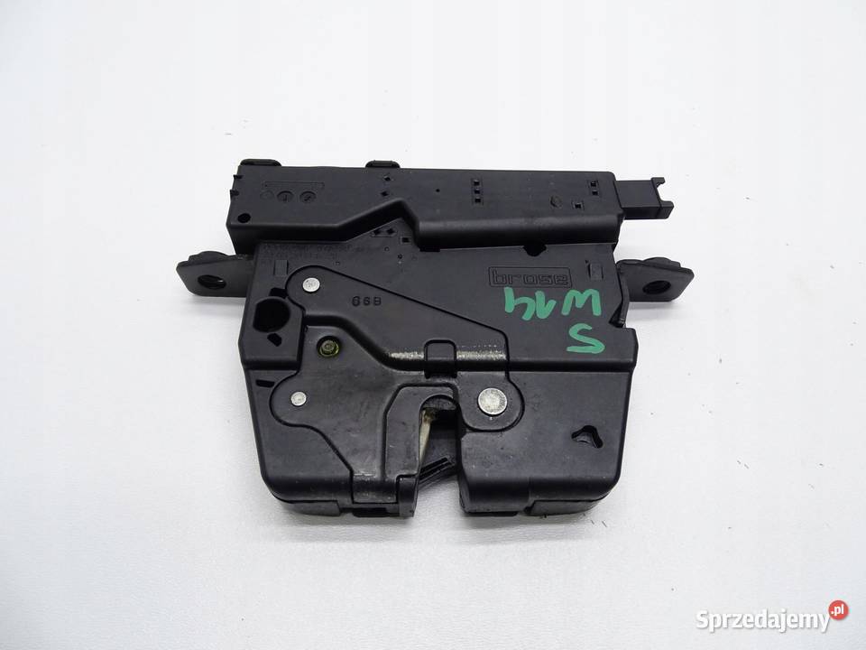 ZAMEK KLAPY BAGAŻNIKA BMW F30 F31 918064 7224692 osobowe
