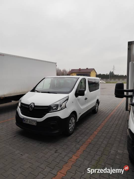 Renault Trafic 9 osobowy komputer pokładowy