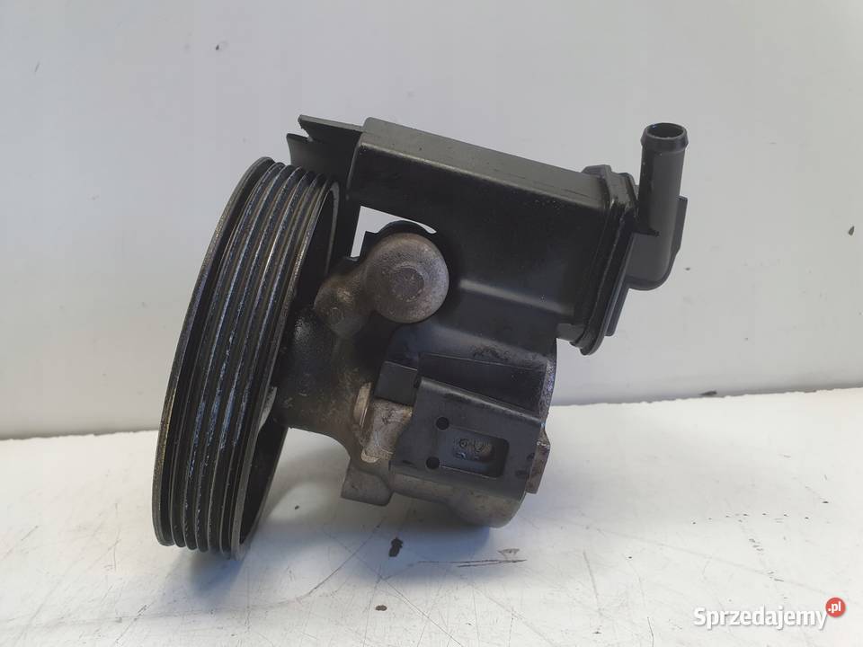 Peugeot 206 14 8V POMPA WSPOMAGANIA 9636868880 osobowe Janów sprzedam