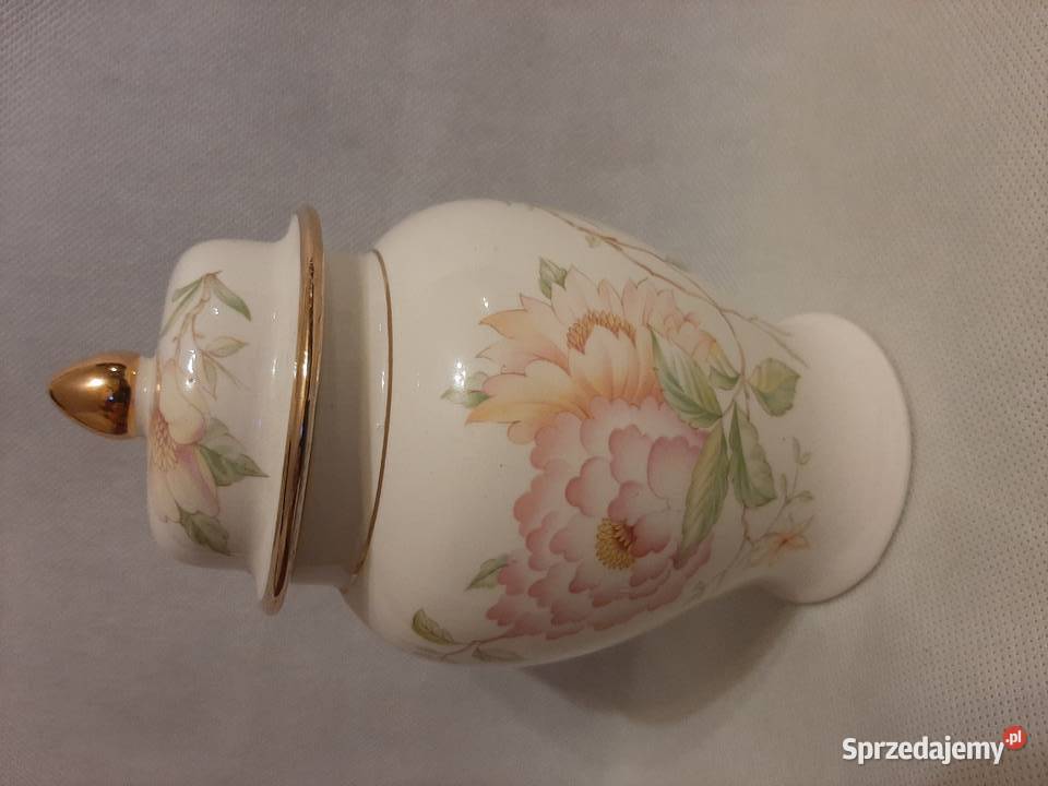 Porcelanowa amforapuzderko piękna sygnowana Inowrocław