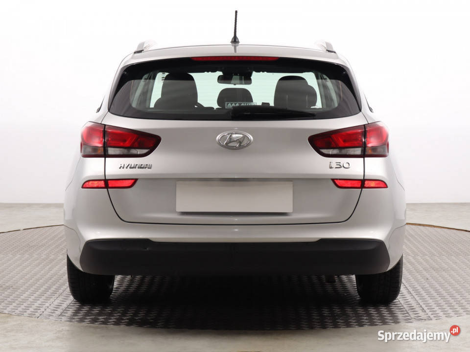 Hyundai i30 14 CVVT wielofunkcyjna kierownica Katowice