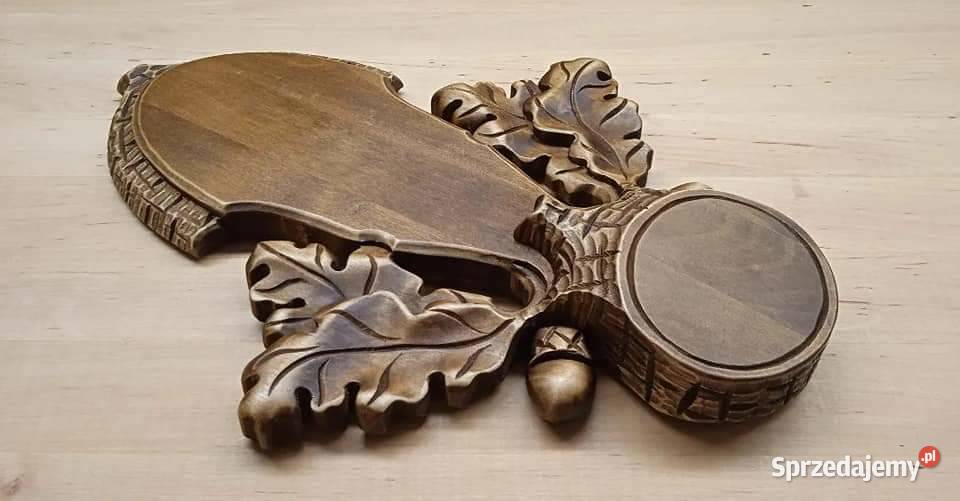Rzeźbiona podkładka pod trofeum łowieckie Odolanów