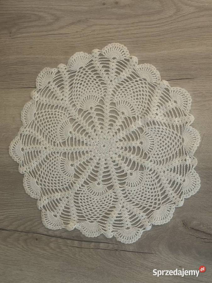 Serweta szydełko śr 32