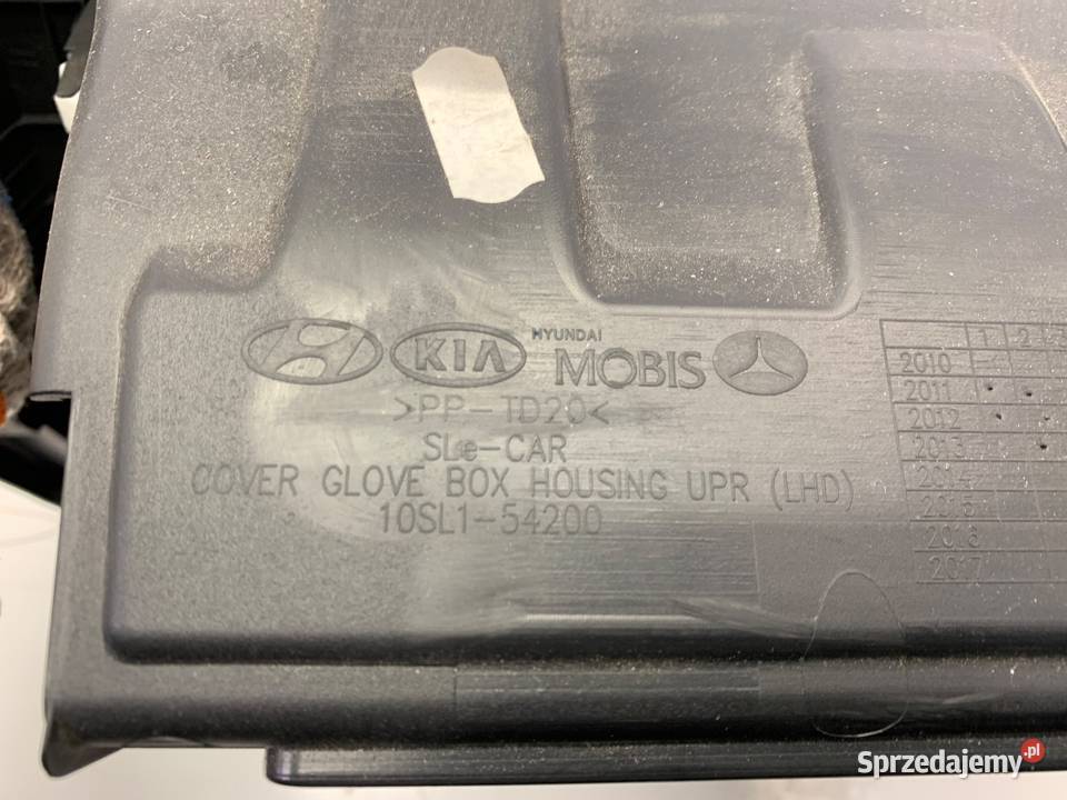 SCHOWEK PASAŻERA KIA SPORTAGE III Hatchback osobowe