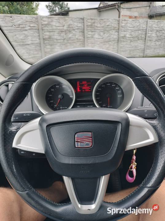 Seat Ibiza IV 14 MPI 1400cm3 Samochody osobowe mazowieckie Ciepielów