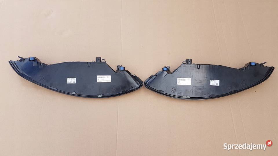 LAMPY LR TYŁ PORSCHE 992 WERSJA USA Międzychód