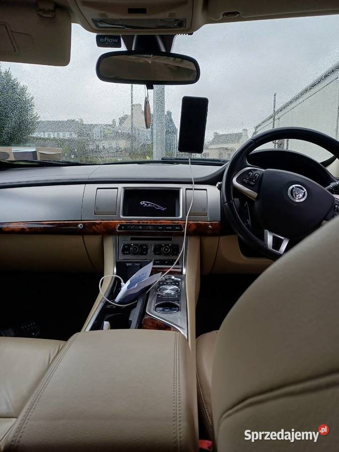 JAGUAR XF 22D PORTFOLIO DIESEL światła LED Nidzica