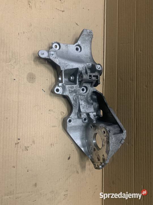 Łapa wieszak alternatora 03L903143Q vw tiguan 5N Układ elektryczny