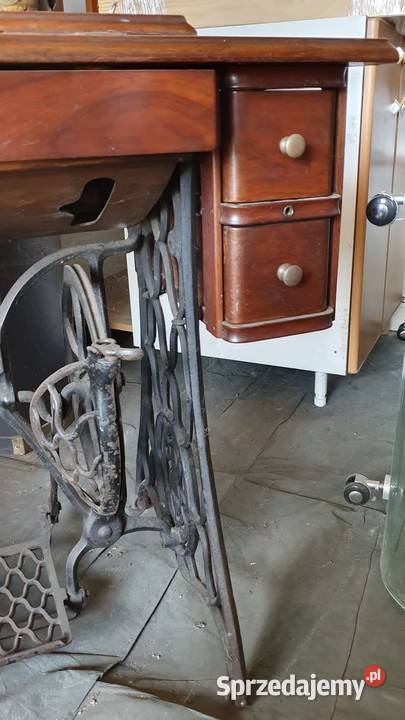 stara maszyna do szycia singer ze stolikiem Tomaszów Mazowiecki
