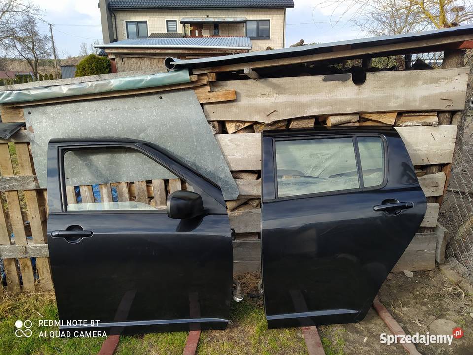 Drzwi Suzuki KOLOR ZCE Chromin