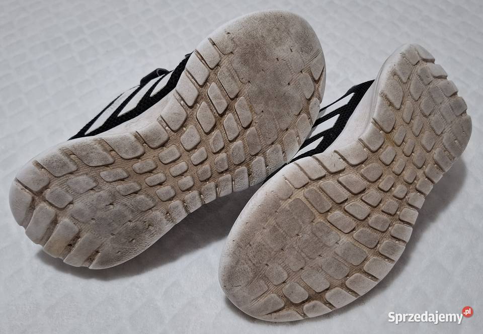 Buty chłopięce sportowe na rzepy 335 Adidas 22 Czeladź