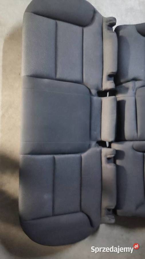 KOMPLET FOTELI TYŁ AUDI A 3 8 P