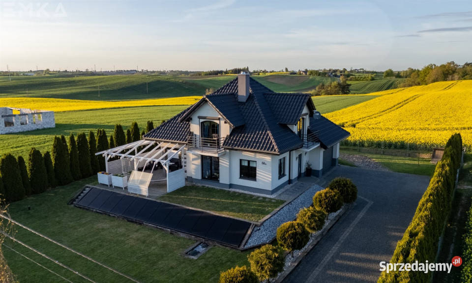 Dom wolnostojący 1925m2 Pieniążkowo 192.5m2 Domy Gniew sprzedam