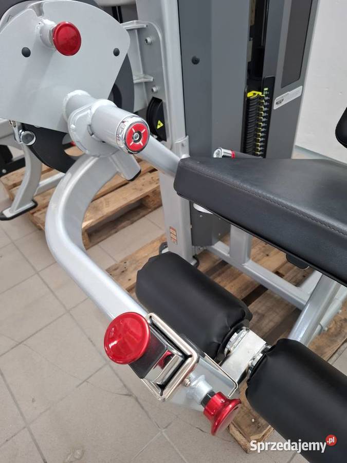 Maszyna na mięśnie czworogłowe uda Nautilus