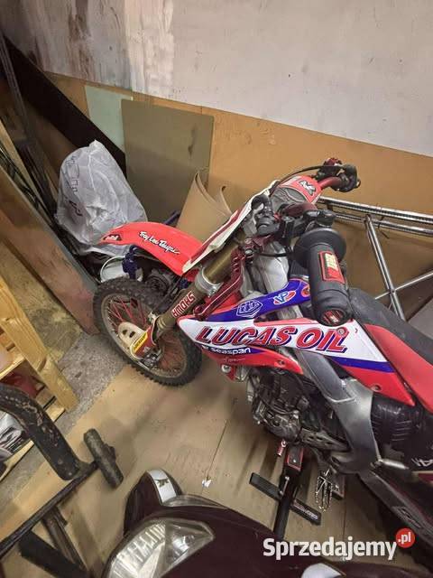 HONDA CRF 250R 2004 250cm3