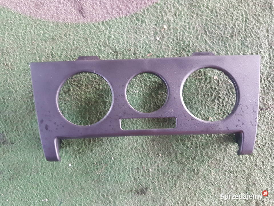 SKODA RAPID TOLEDO IV RAMKA PANELU 5JA819075A Turek sprzedam