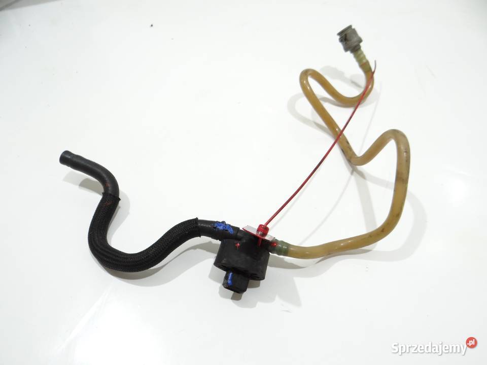 PRZEWÓD WĄŻ PALIWA BMW E60 E61 256D2 7799972 osobowe Strzyżewice