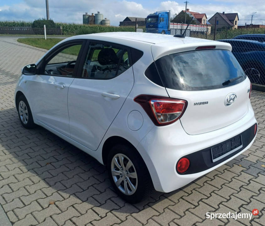 Hyundai i10 10 Benzyna 67 Nawigacja Klimatronic Suchorzew