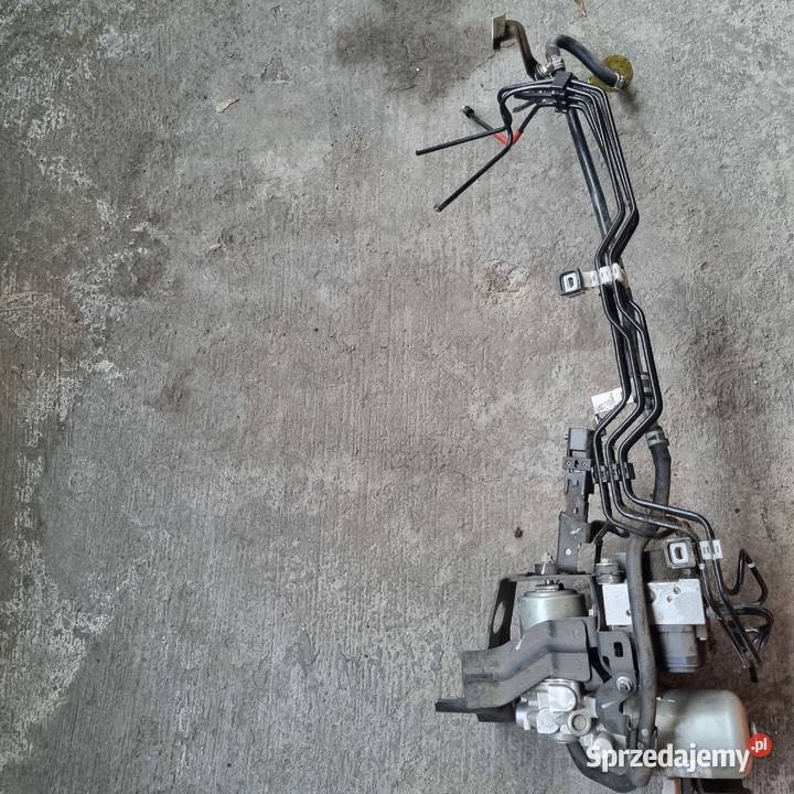 Pompa ABS 11304041340 8954112E30 toyota corola sprzedam