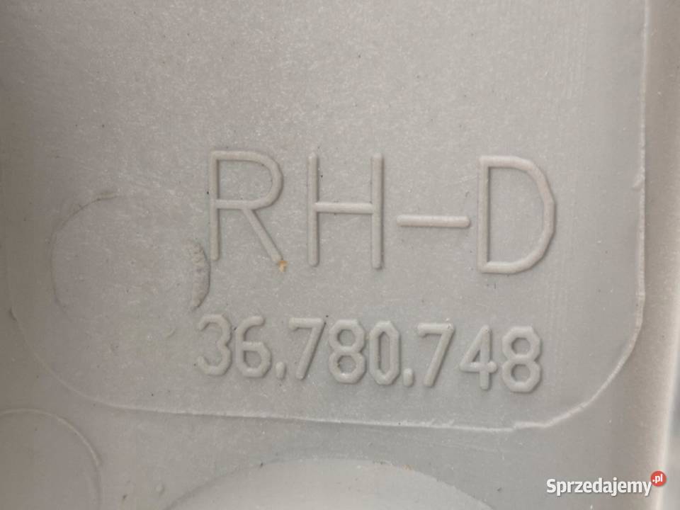 LAMPA PRAWY PRZÓD FORD ESCORT V 19901995 NOWA